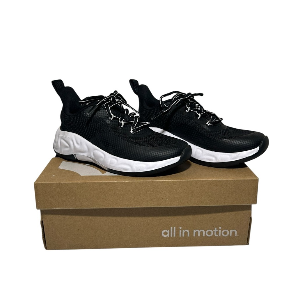 All in Motion Black and White Athletic Shoes Kids Sneakers with box size 13